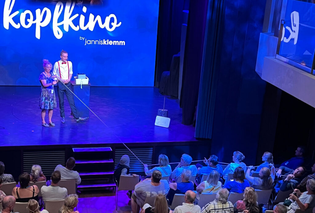 Jannis auf MeinSchiff